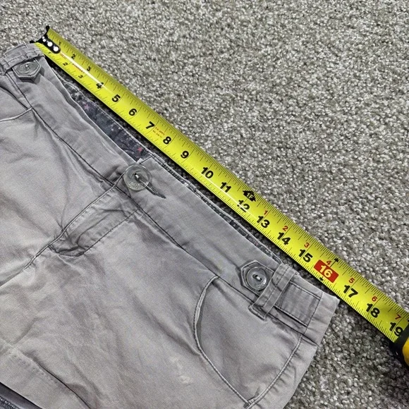 Y2k Low Rise Roxy Short Shorts Gray Faded Stretch Low Rise Essentials 34' Waist - Picture 7 of 10